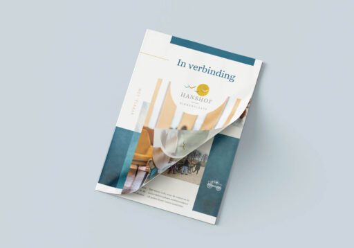 Representatieve folder voor uitvaartlocatie Binnenplaats Hanshof in Cuijk