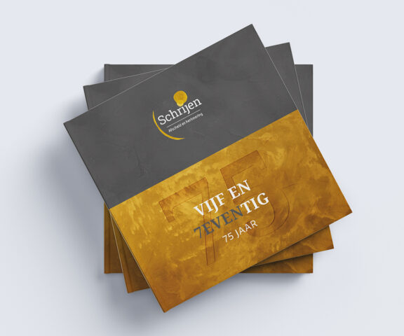 Vormgeving 75-jarig jubileumboek Schrijen Afscheid en herinnering